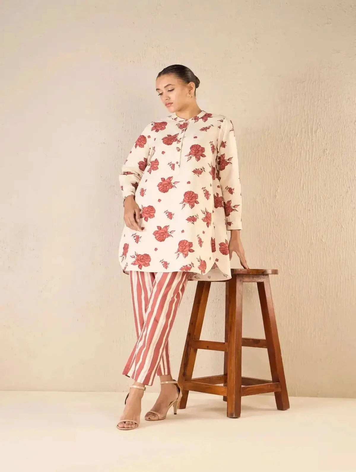 Ivory Vintage Red Rose Print Tunic Co-ord Set - Pallodstore