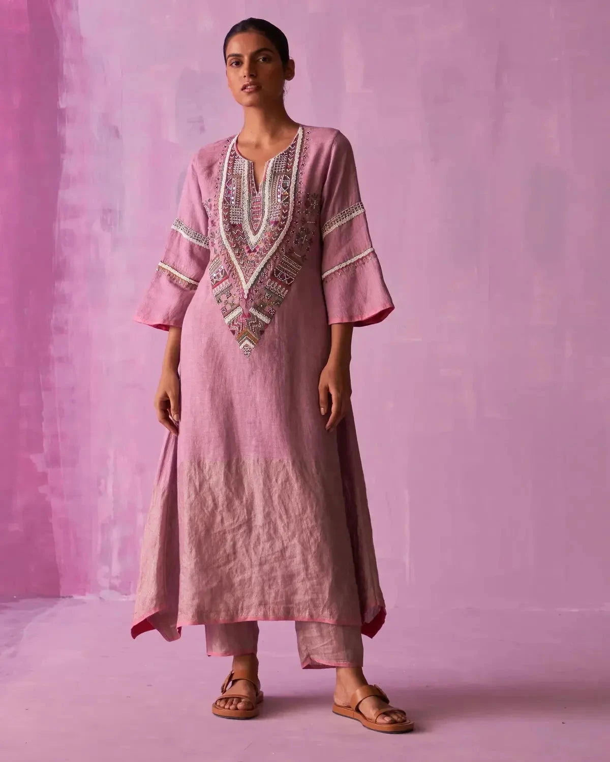 Lavender Afra Hand-Embroidered Kurta Set - Pallodstore