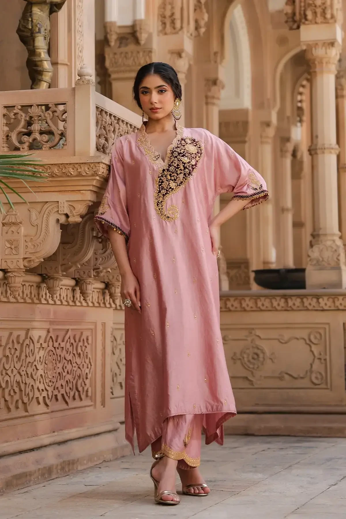 Light Pink Riwayat Kaftan Set - Pallodstore