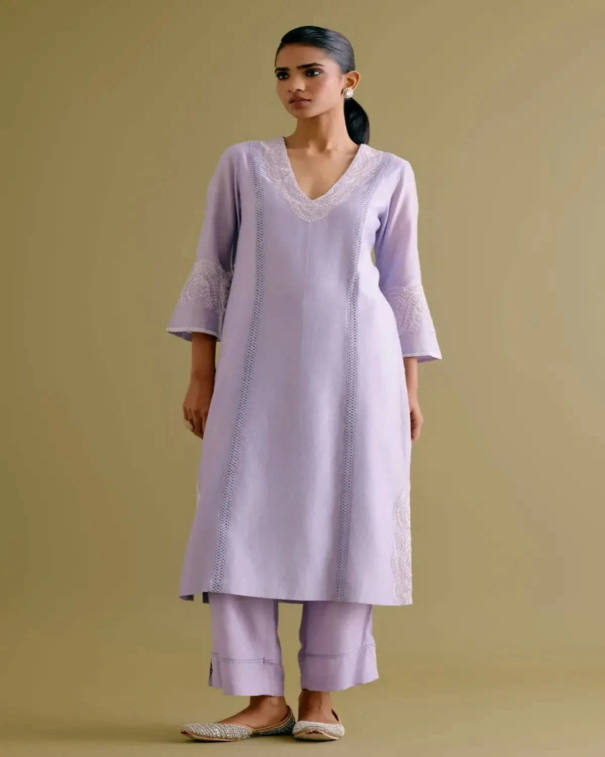 Lilac Silk Chanderi Dori Embroidered Kurta Set - Pallodstore