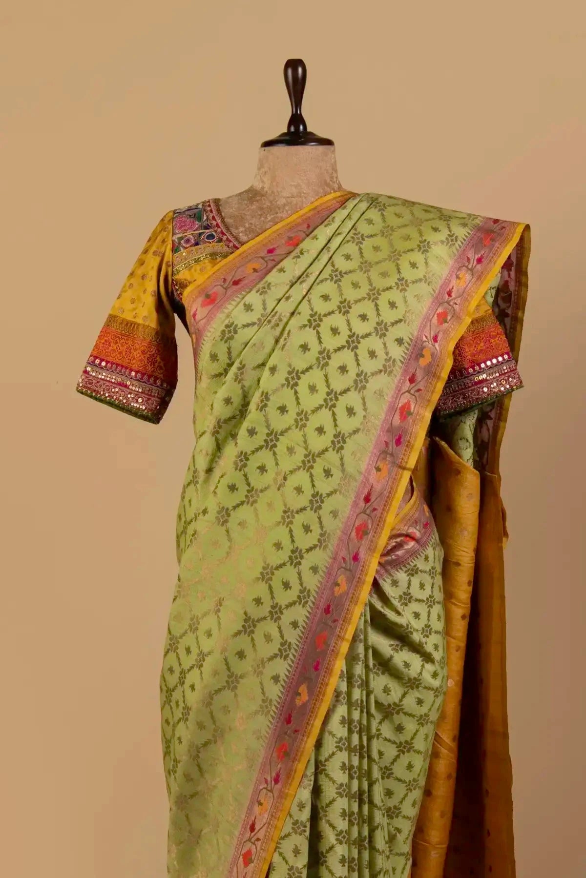 Lime Green Tussar Georgette Saree - Pallodstore