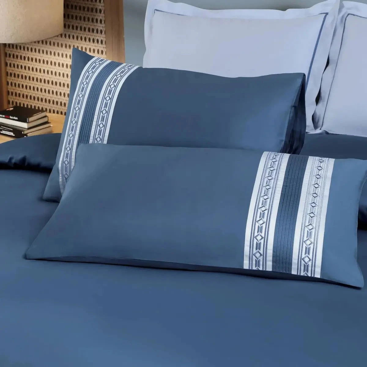 Luxe Premium Legion Blue Color Embroidered Bedding Set - Pallodstore