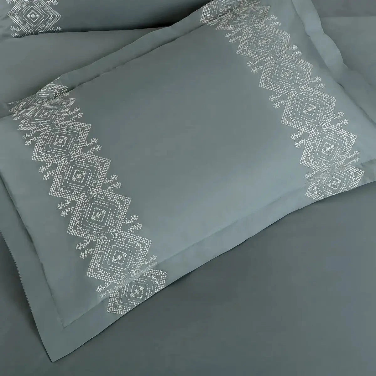 Luxe Premium Olive Green Color Embroidered Bedding - Pallodstore