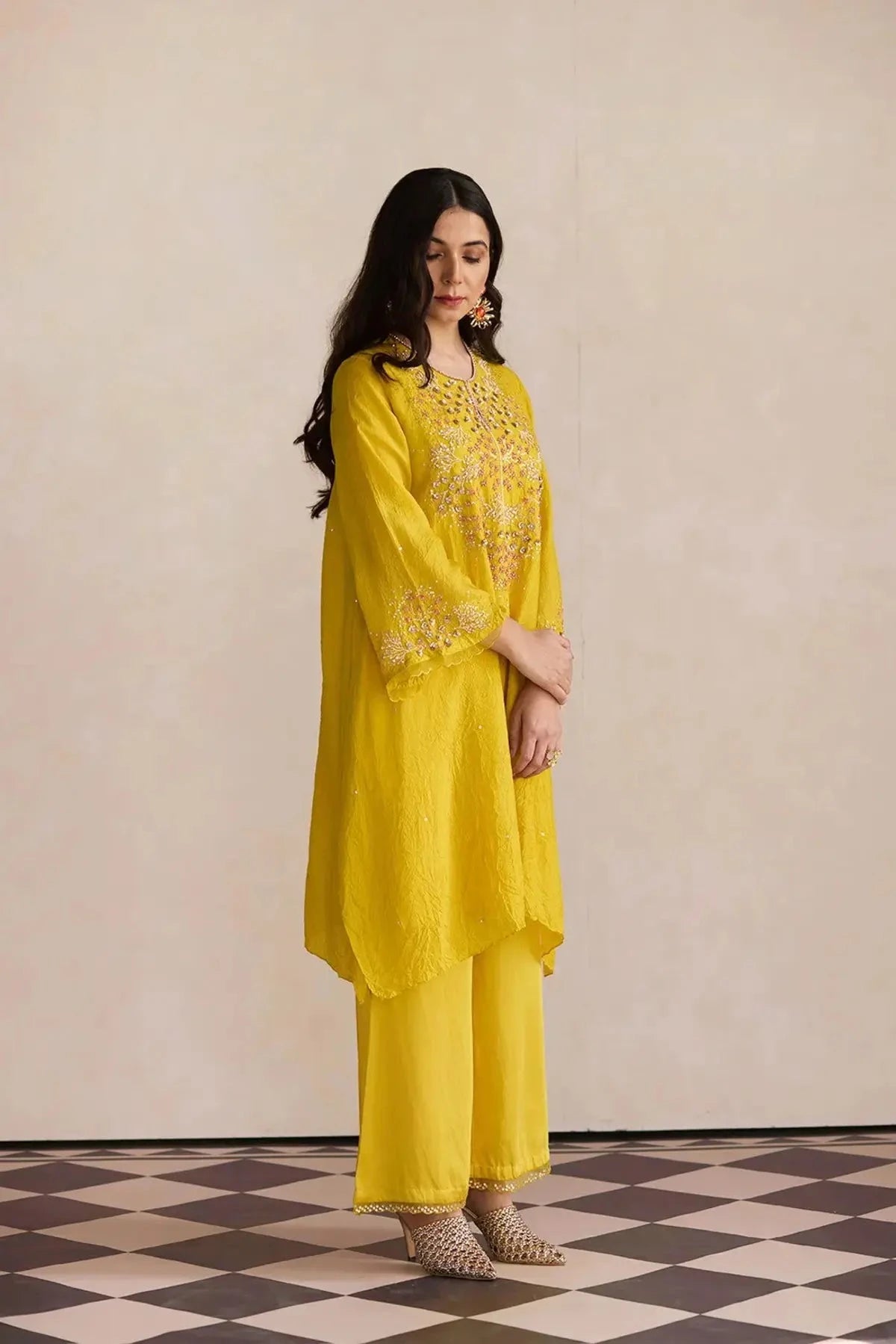 Mango Embroidered Kurta Set - Pallodstore