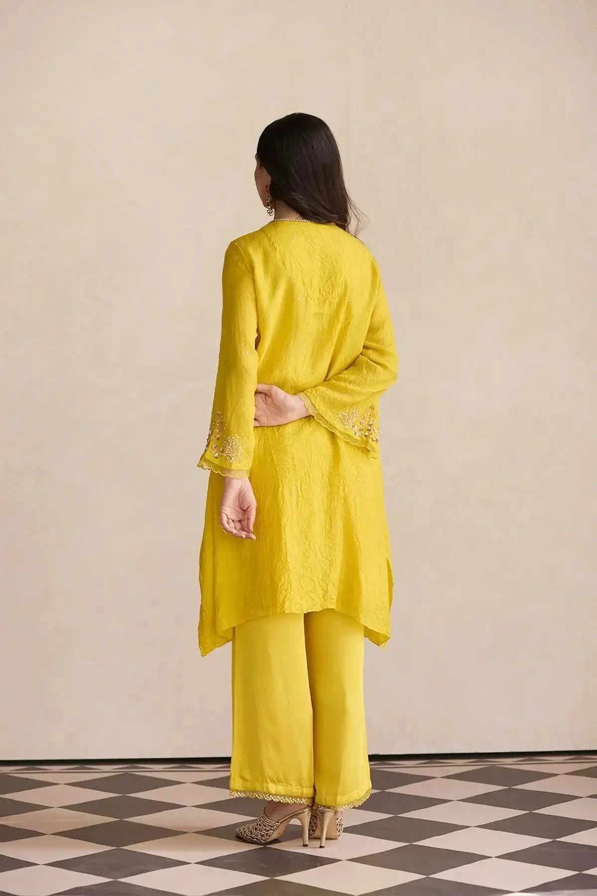 Mango Embroidered Kurta Set - Pallodstore