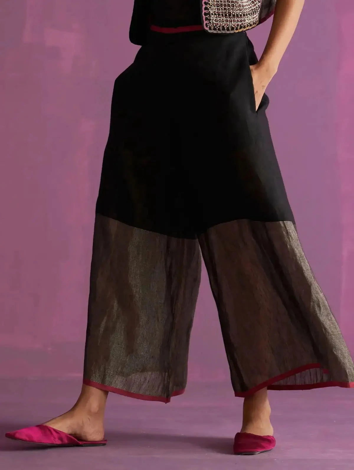 Mato Hand-Embroidered Kurta Set - Pallodstore