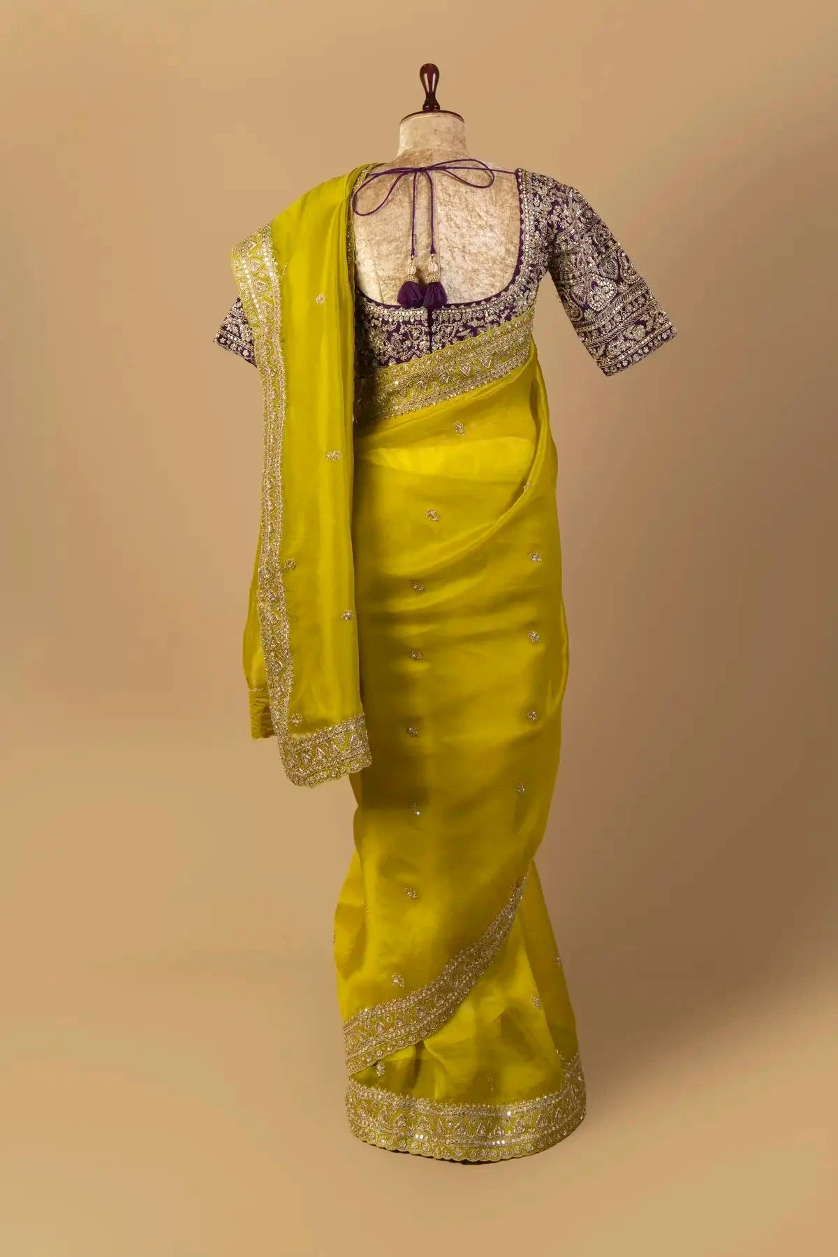 Mehndi Green Organza Embroidered Saree - Pallodstore