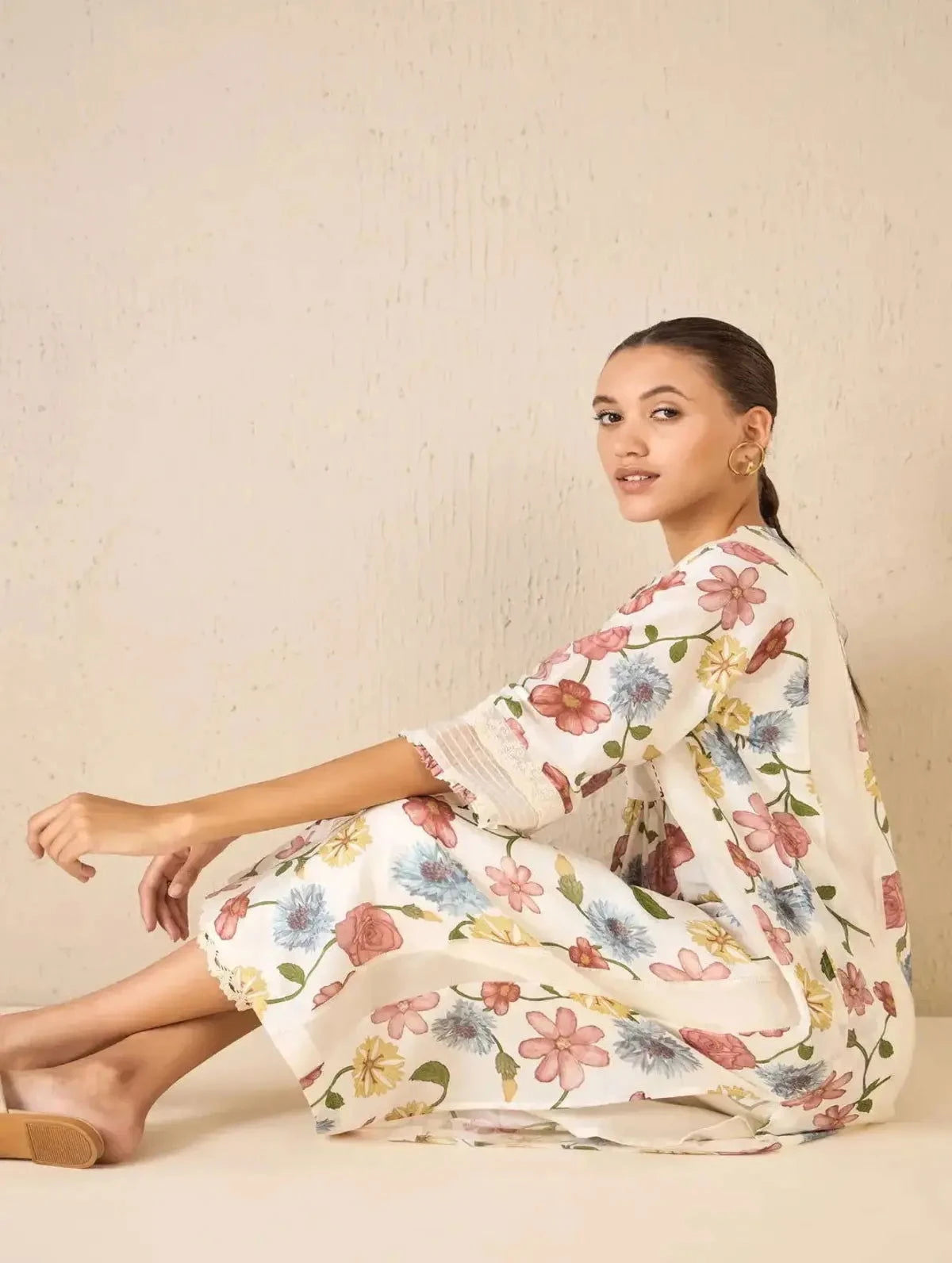 Multicolor Floral Kurta Set - Pallodstore
