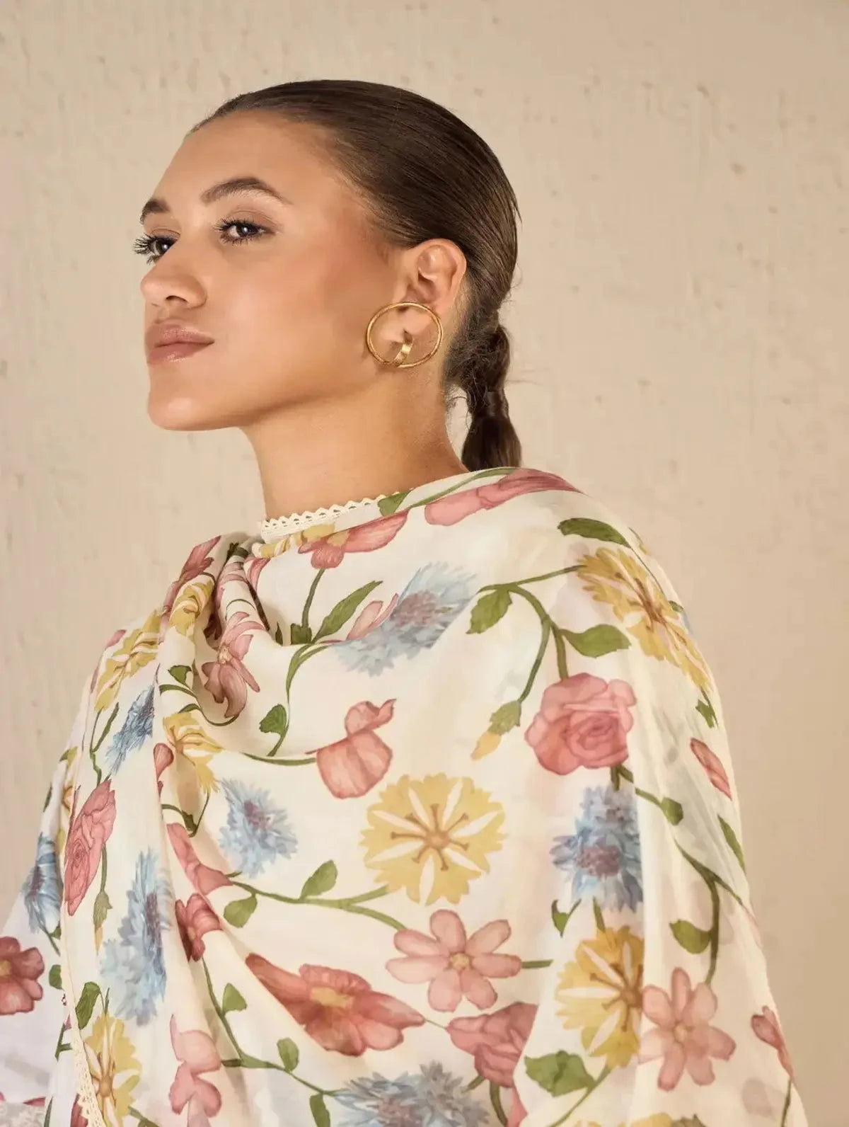 Multicolor Floral Kurta Set - Pallodstore