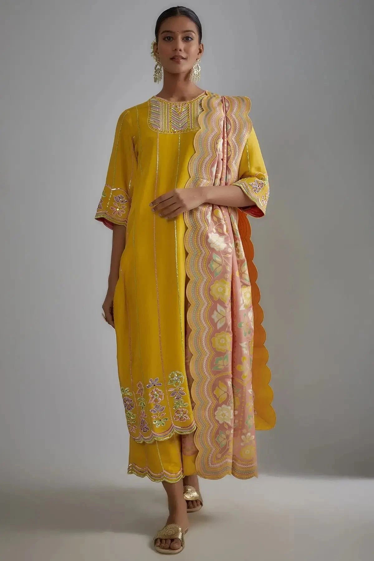 Mustard Silk Zari Hand Embroidered Kurta Set - Pallodstore