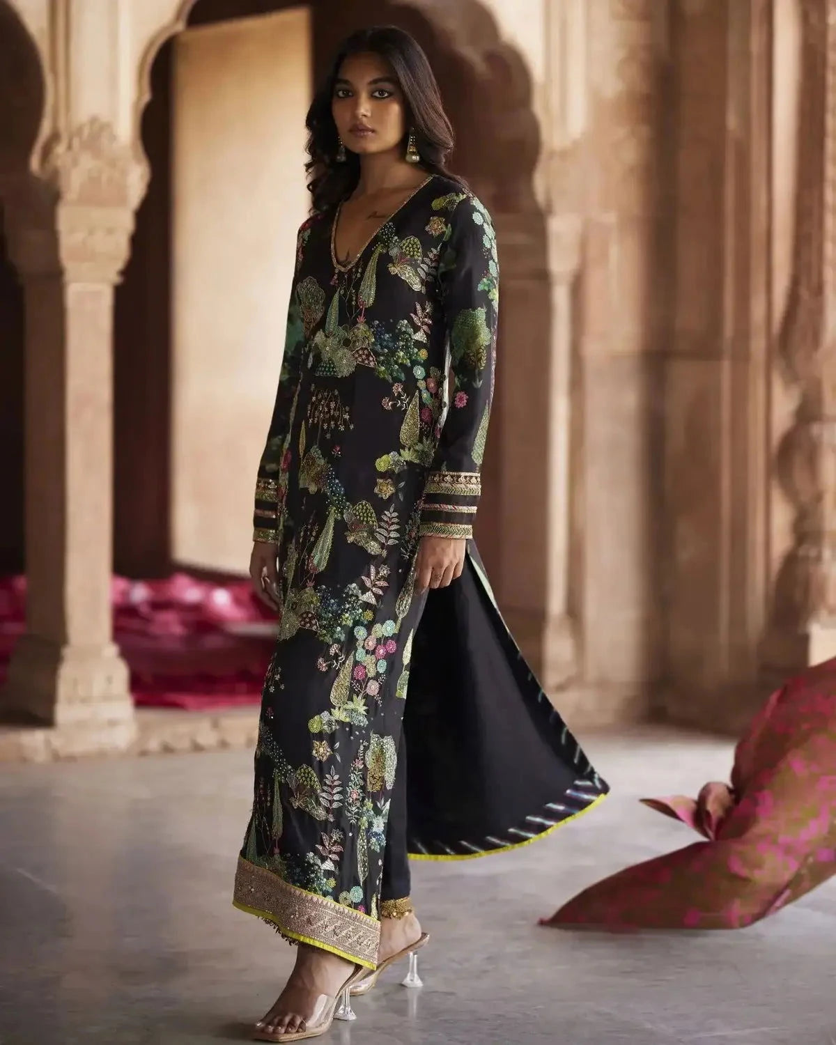 Nadira Black Kurta Set - Pallodstore