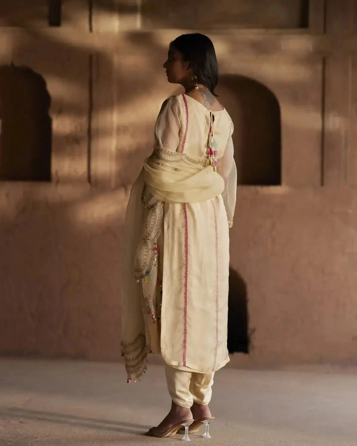 Nadira Ivory Organza Kurta Set - Pallodstore