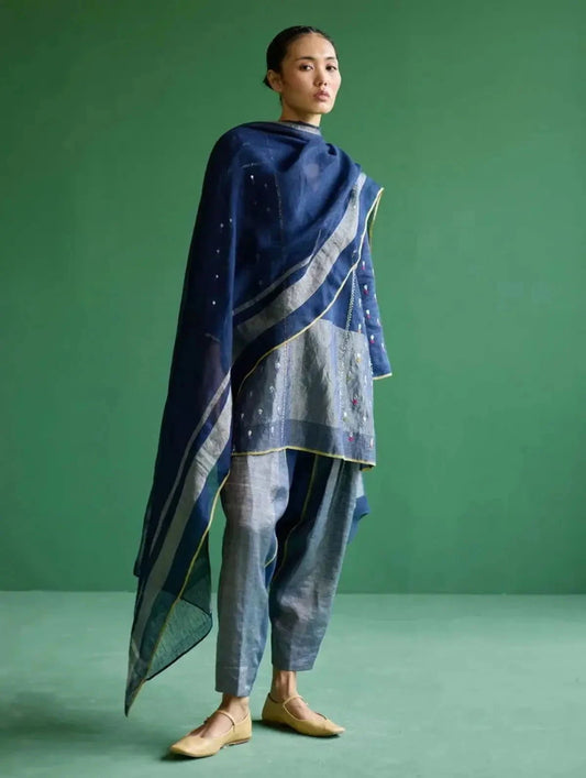 Navy Ennya Hand-Embroidered Kurta Set - Pallodstore