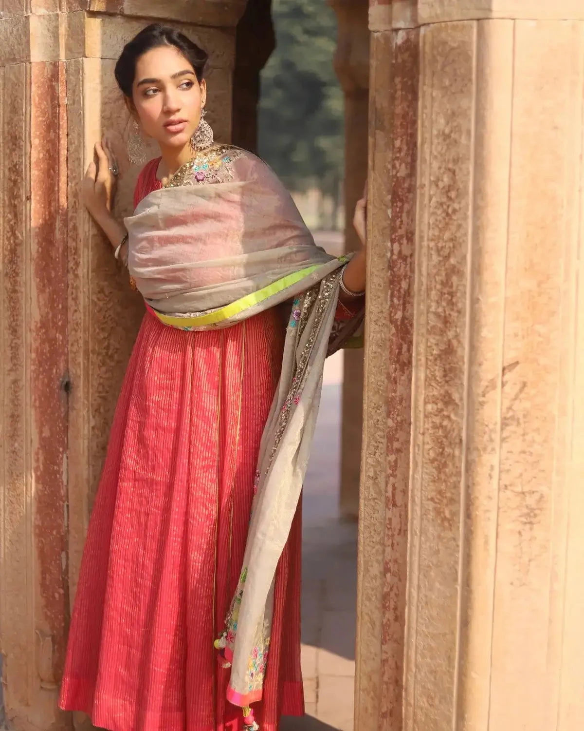 Nazneen Magenta Side Kali Kurta - Pallodstore