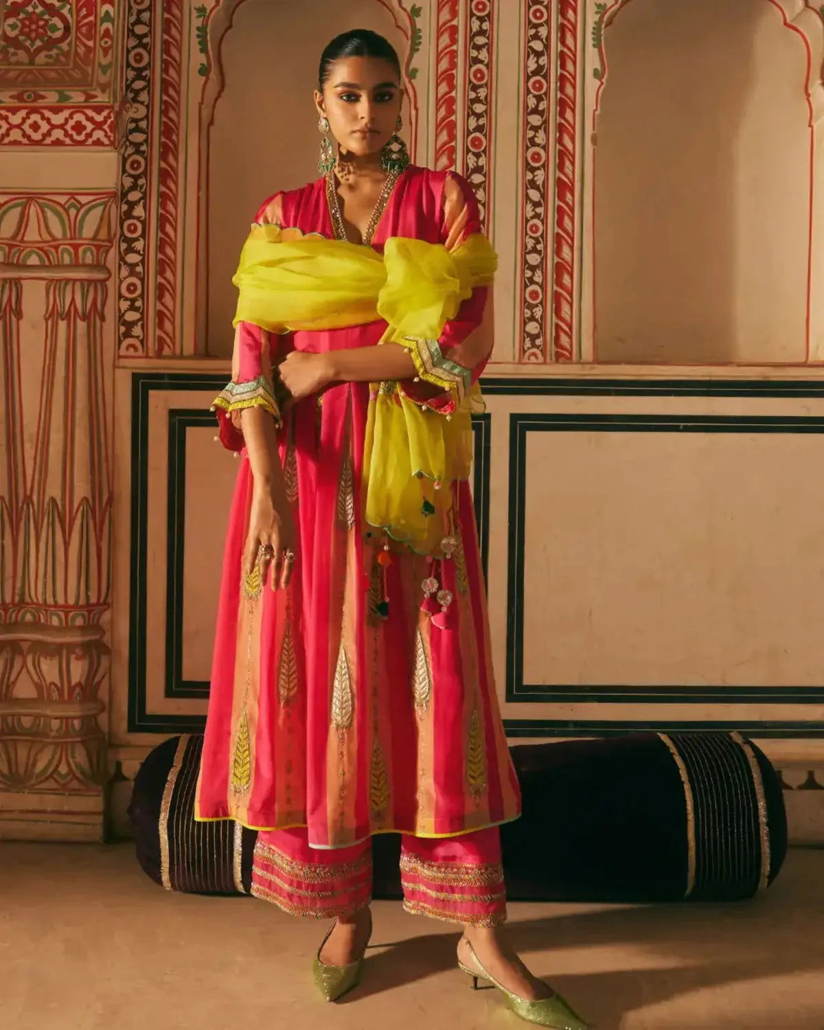 Pastel And Pink Pintuck Kurta Set - Pallodstore