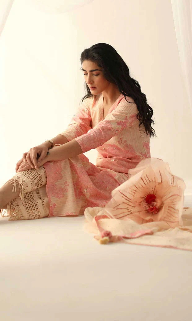 Peach chanderi hand embroidered kurta with pants and mukaish mulmul dupatta - Pallodstore