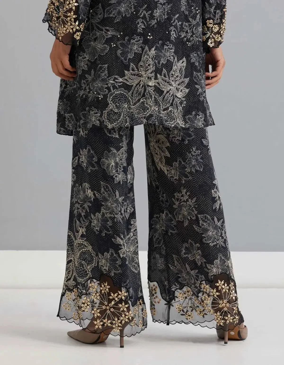 Polka Black Crushed Silk Kurta Set - Pallodstore