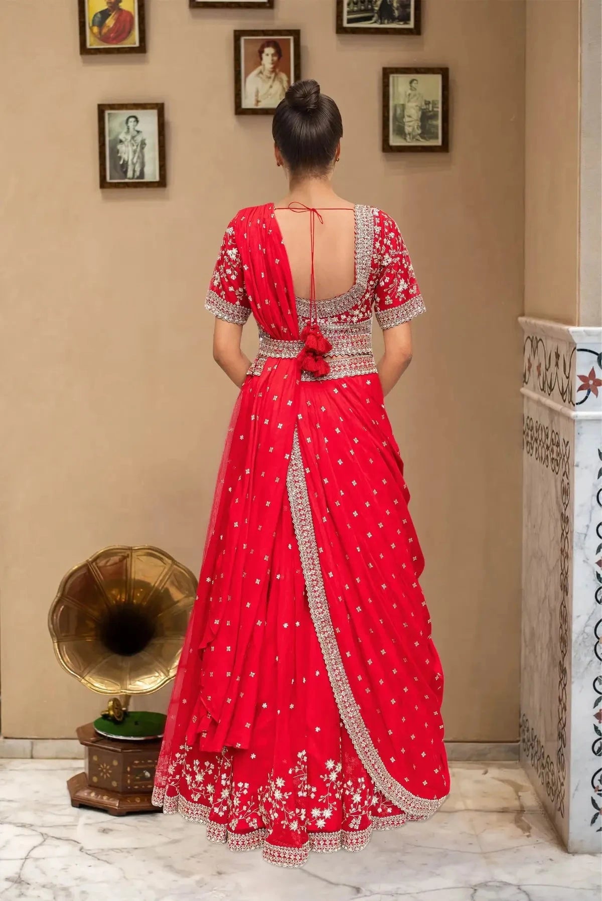 Pre-Draped Organza Lehenga - Pallodstore