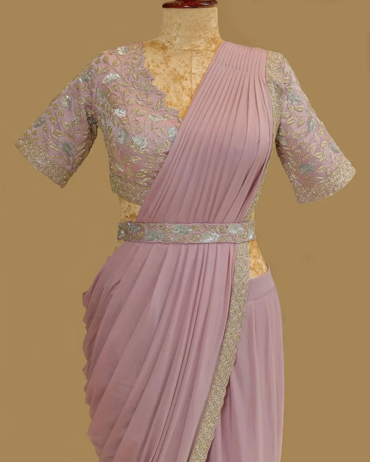 Pre-draping Mauve Satin Saree - Pallodstore