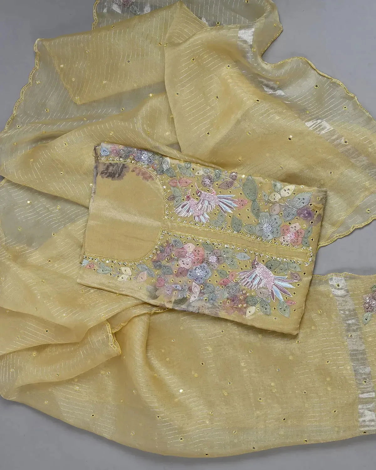Printed Yellow Tissue With Shadow Work - Pallodstore
