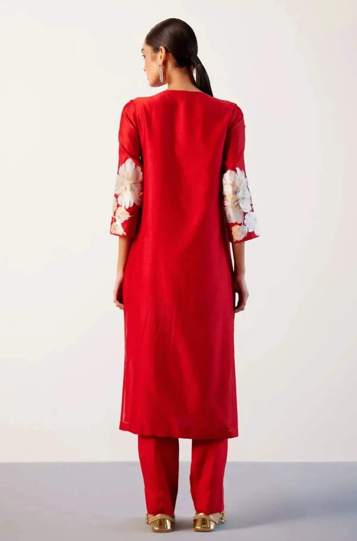 Red Silk Chanderi Hand-Painted Kurta Set - Pallodstore