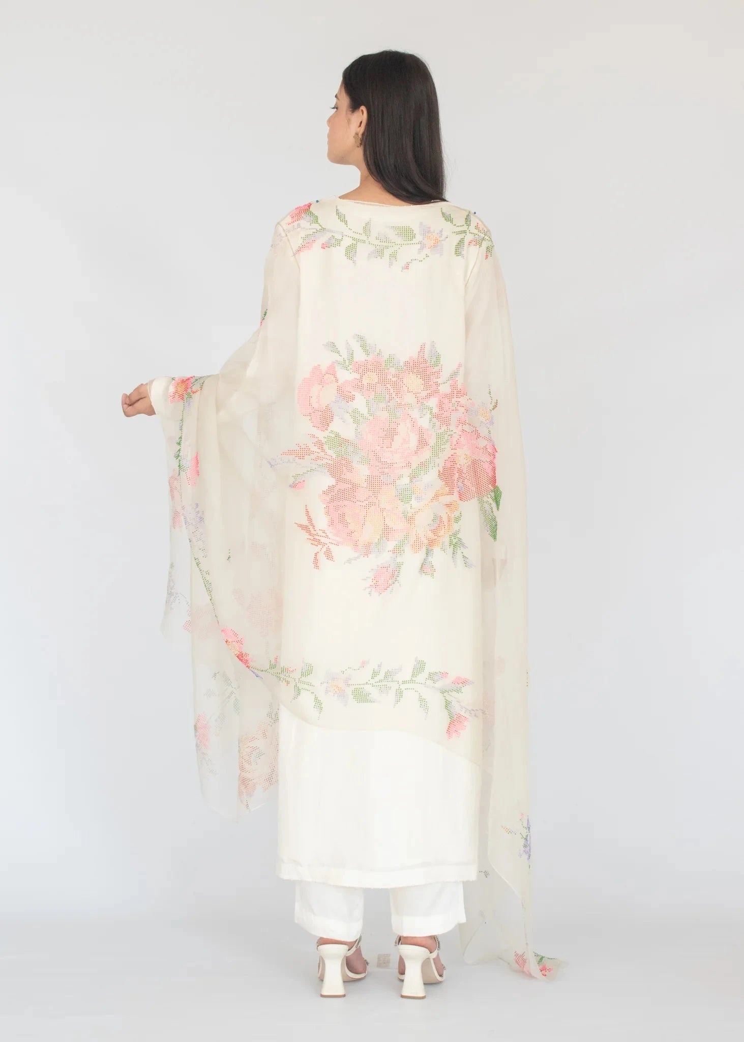 Salma Ivory Kurta Set - Pallodstore