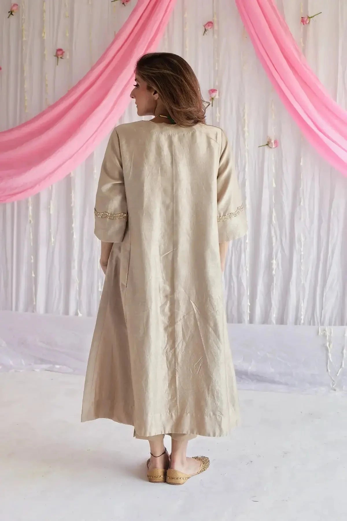 Tannu Kurta In Pearl Beige Chanderi With Pants And Dupatta - Pallodstore