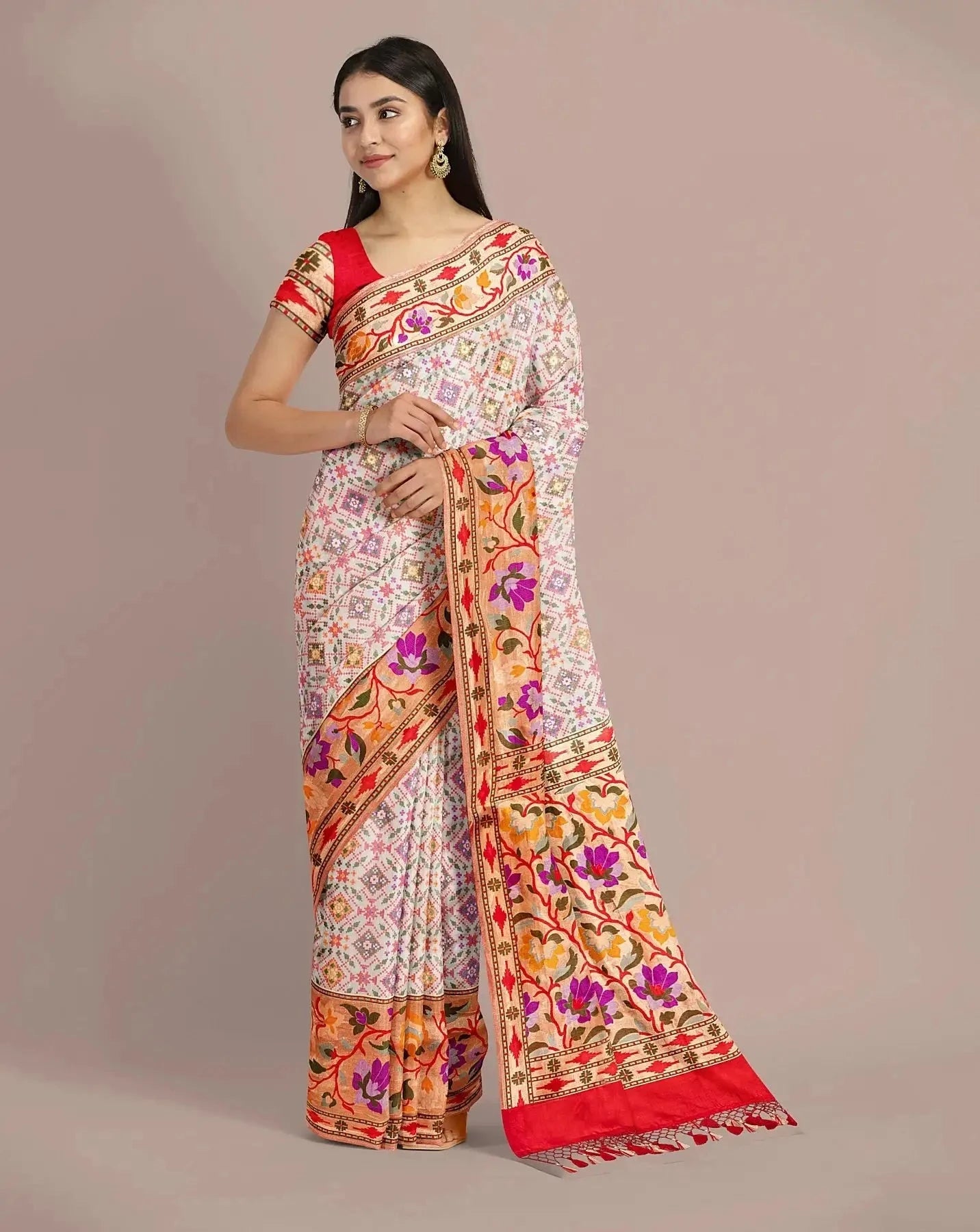 Warm White Banarsi Silk Saree - Pallodstore