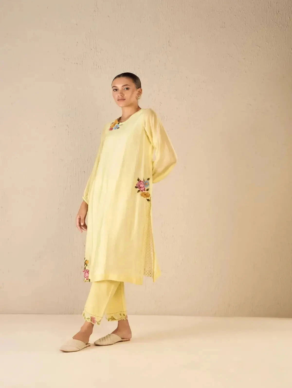 Yellow Applique Floral Bunch Kurta Set - Pallodstore