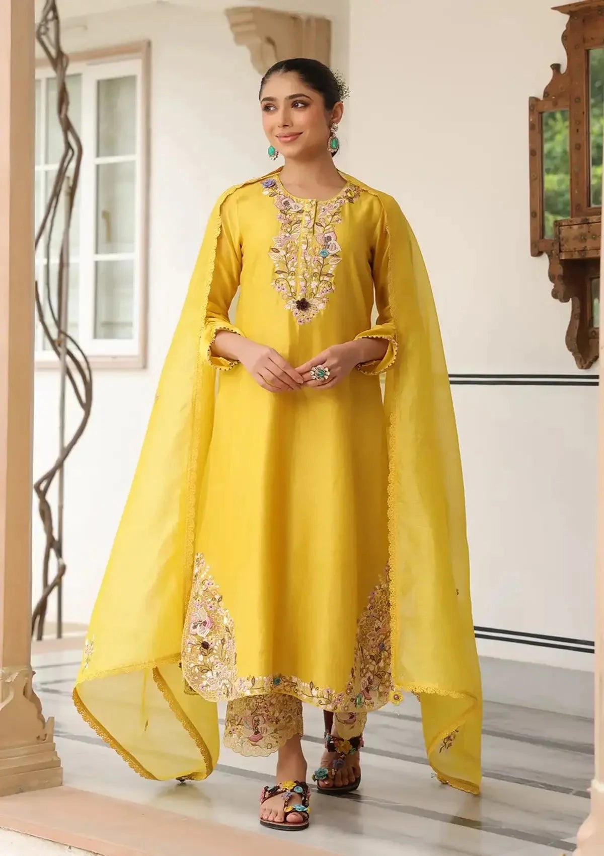 Yellow Gulzar Farshi Kurta Set - Pallodstore