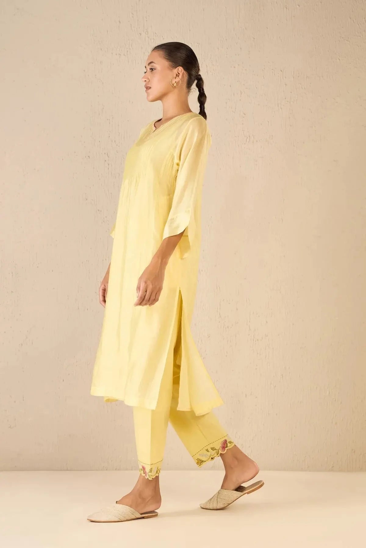 Yellow Pintuck Choga Set - Pallodstore