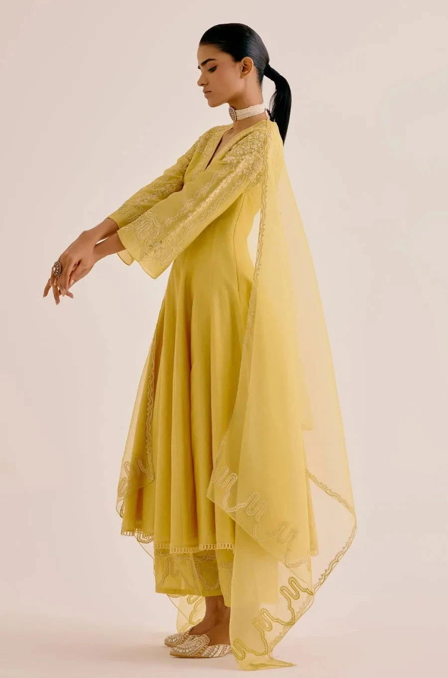 Yellow Silk Chanderi Dori Embroidered Kurta Set - Pallodstore