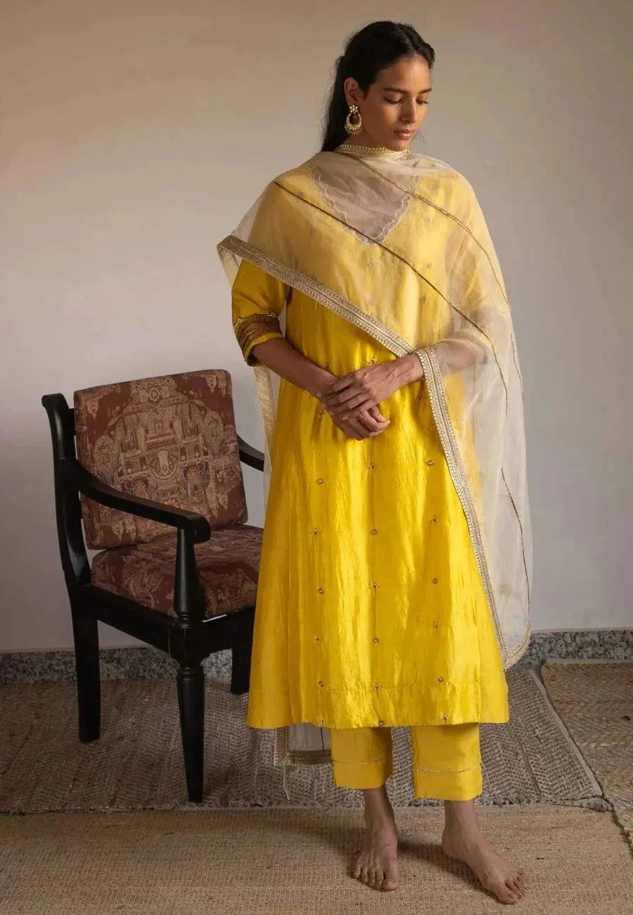 Yellow Tannu Kurta with Pants - Pallodstore
