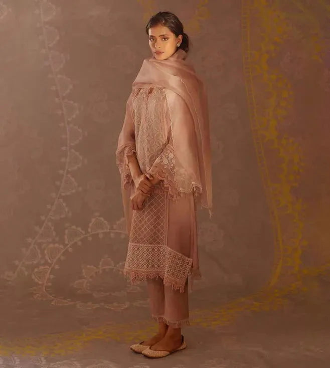 Zarin Pink Kurta with Pant and Dupatta - Pallodstore